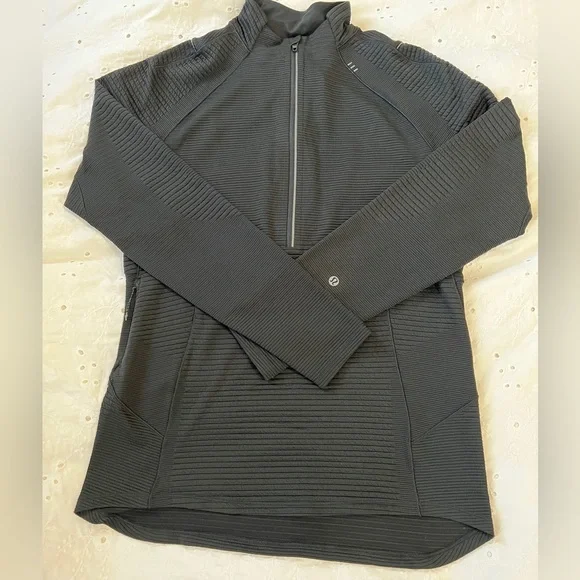 Lululemon half zip - Picture 2 of 4